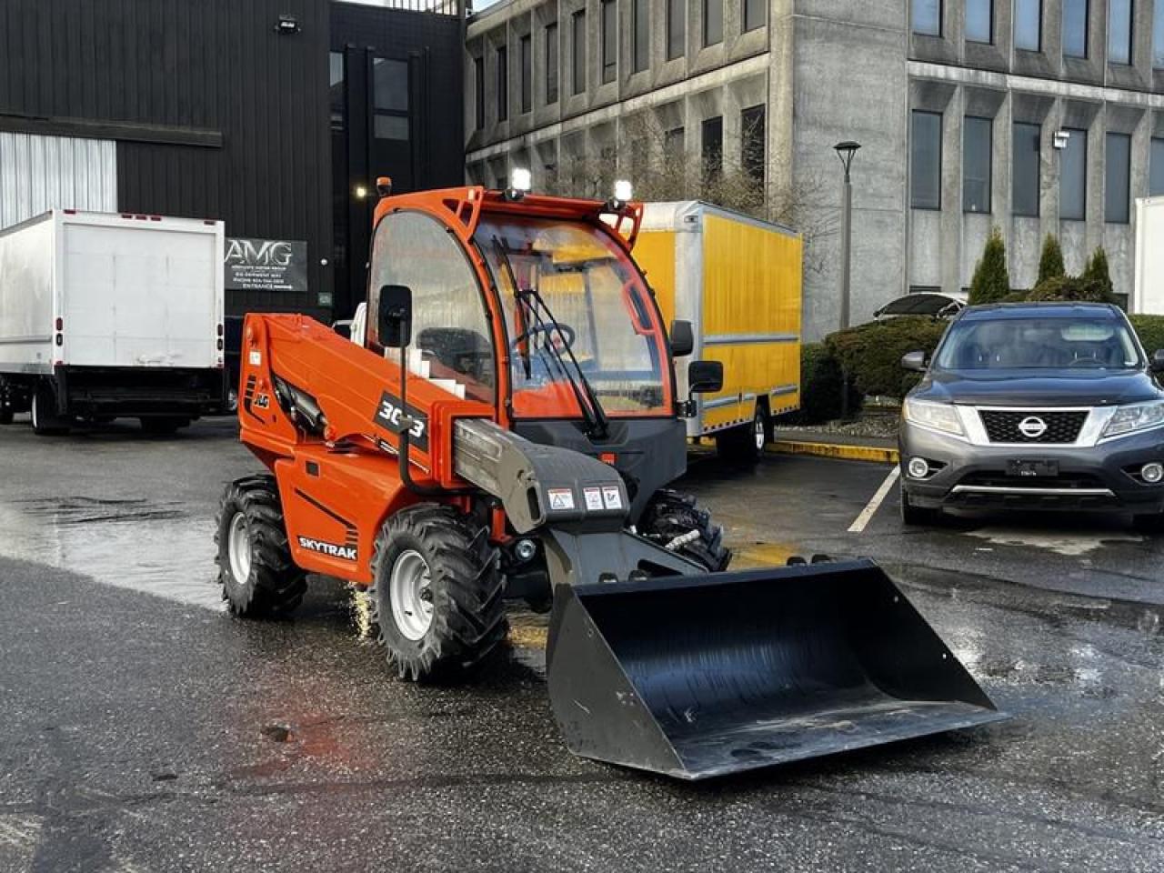 Used 2023 JLG 10054 Ultra Compact Telehandler with Bucket Diesel for sale in Burnaby, BC