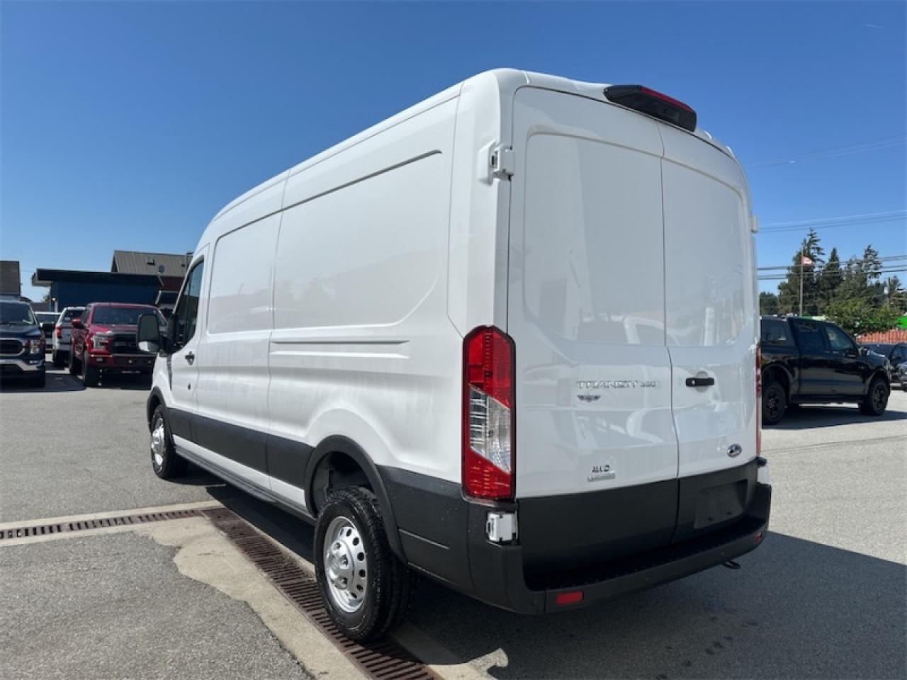 2025 Ford Transit Cargo Van BASE Photo2