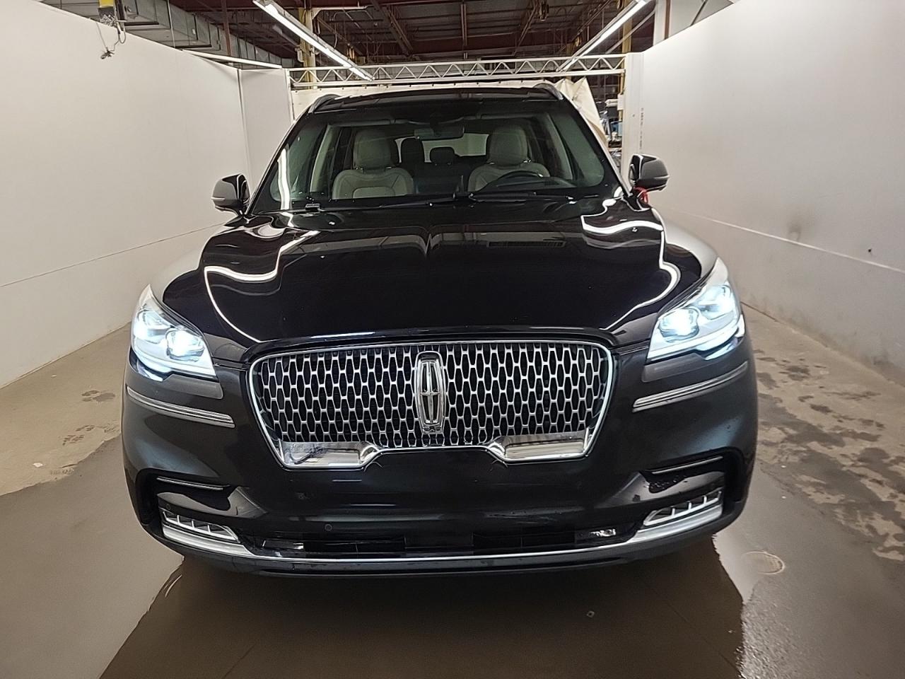 2020 Lincoln Aviator Reserve Photo5