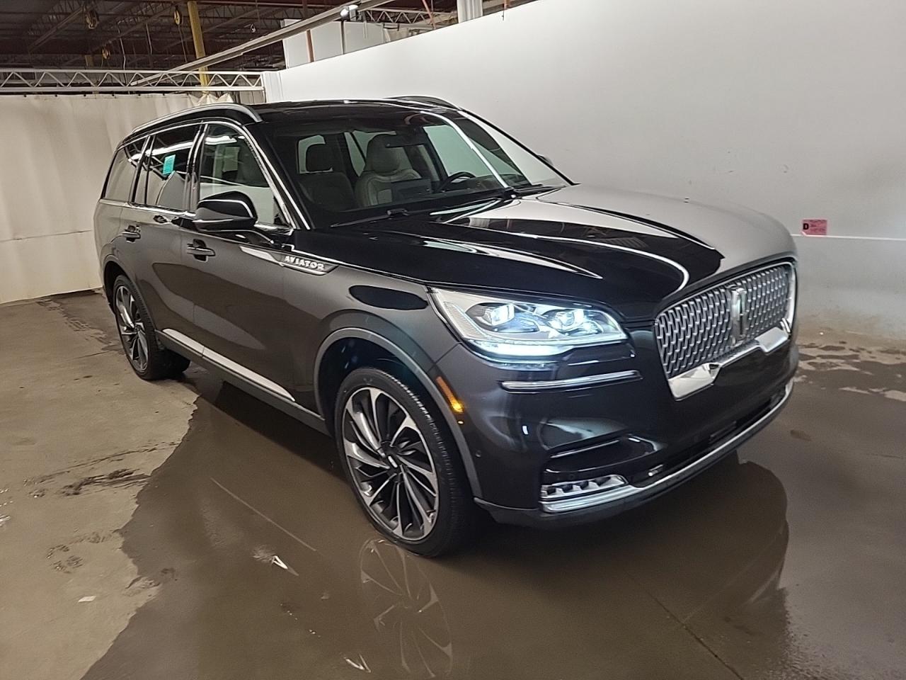 2020 Lincoln Aviator Reserve Photo4