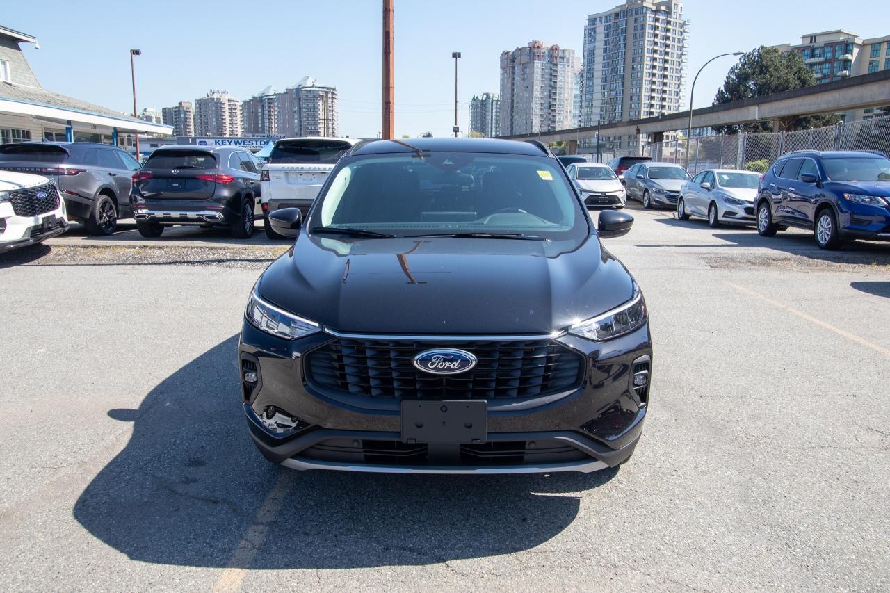 2025 Ford Escape PHEV FWD Photo