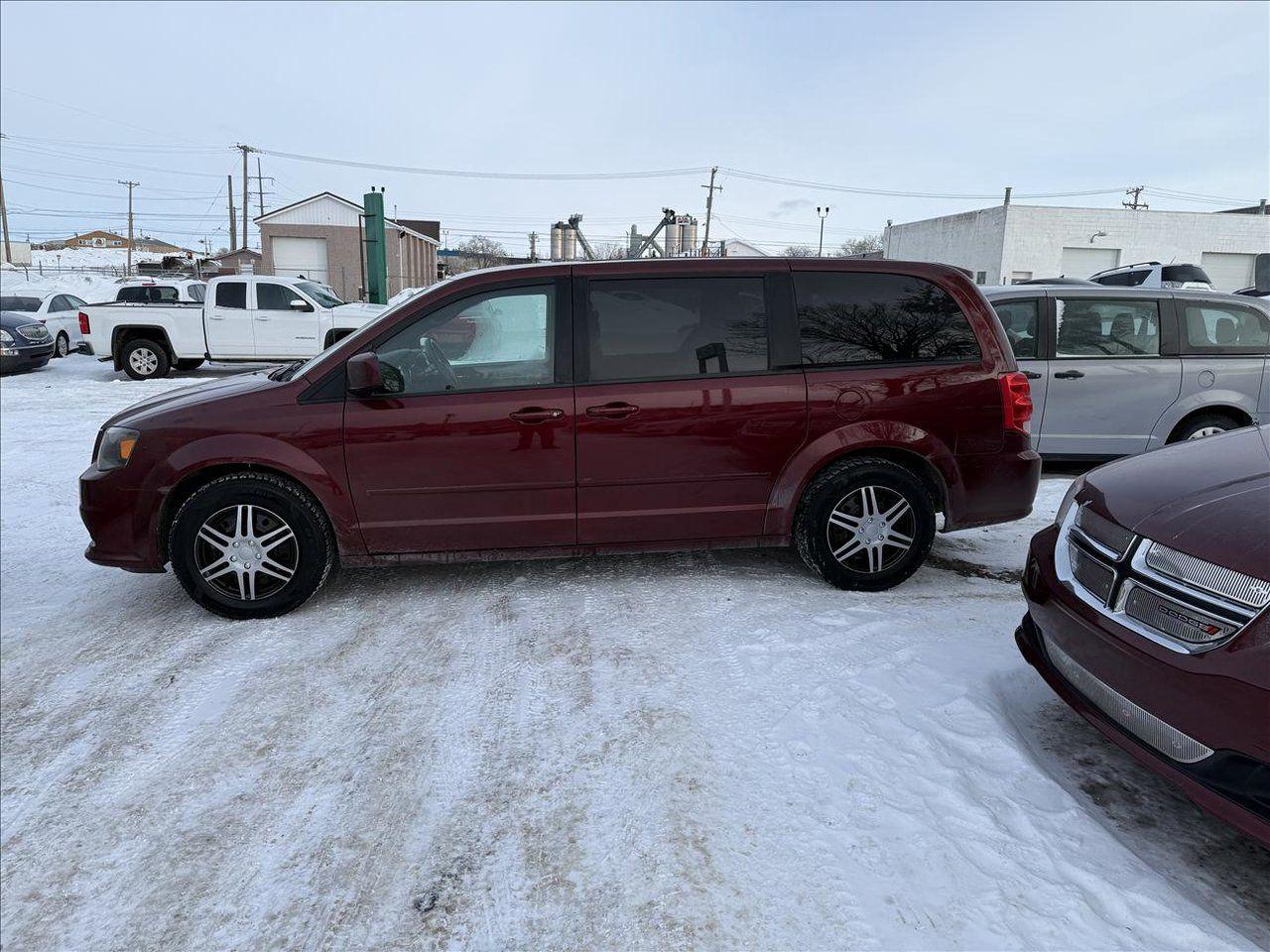 Used 2017 Dodge Grand Caravan GT for sale in Saskatoon, SK