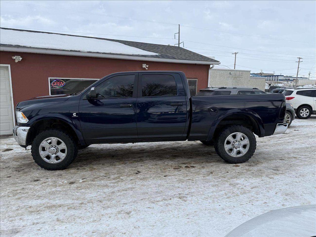 Used 2012 RAM 2500 SLT 6.7L DIESEL for sale in Saskatoon, SK