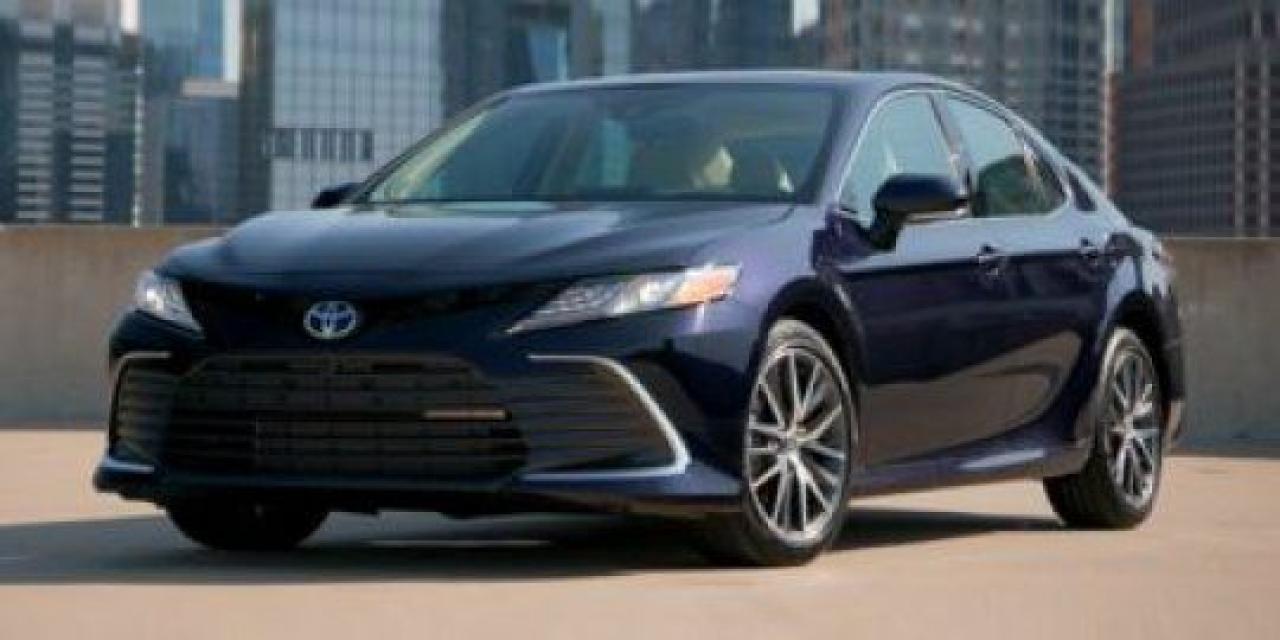 Used 2021 Toyota Camry SE for sale in Thornhill, ON