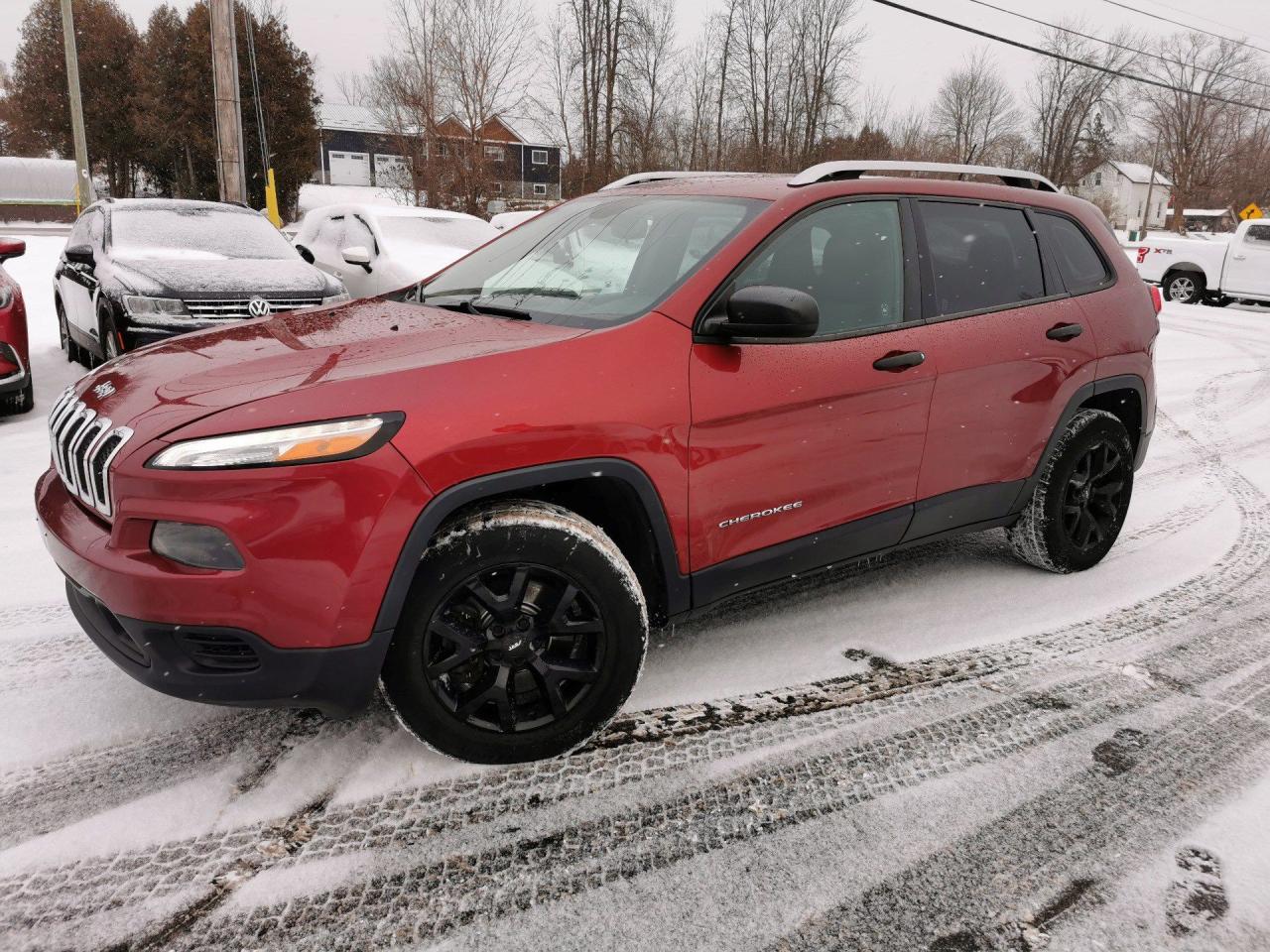 Used 2016 Jeep Cherokee SPORT 4WD for sale in Madoc, ON