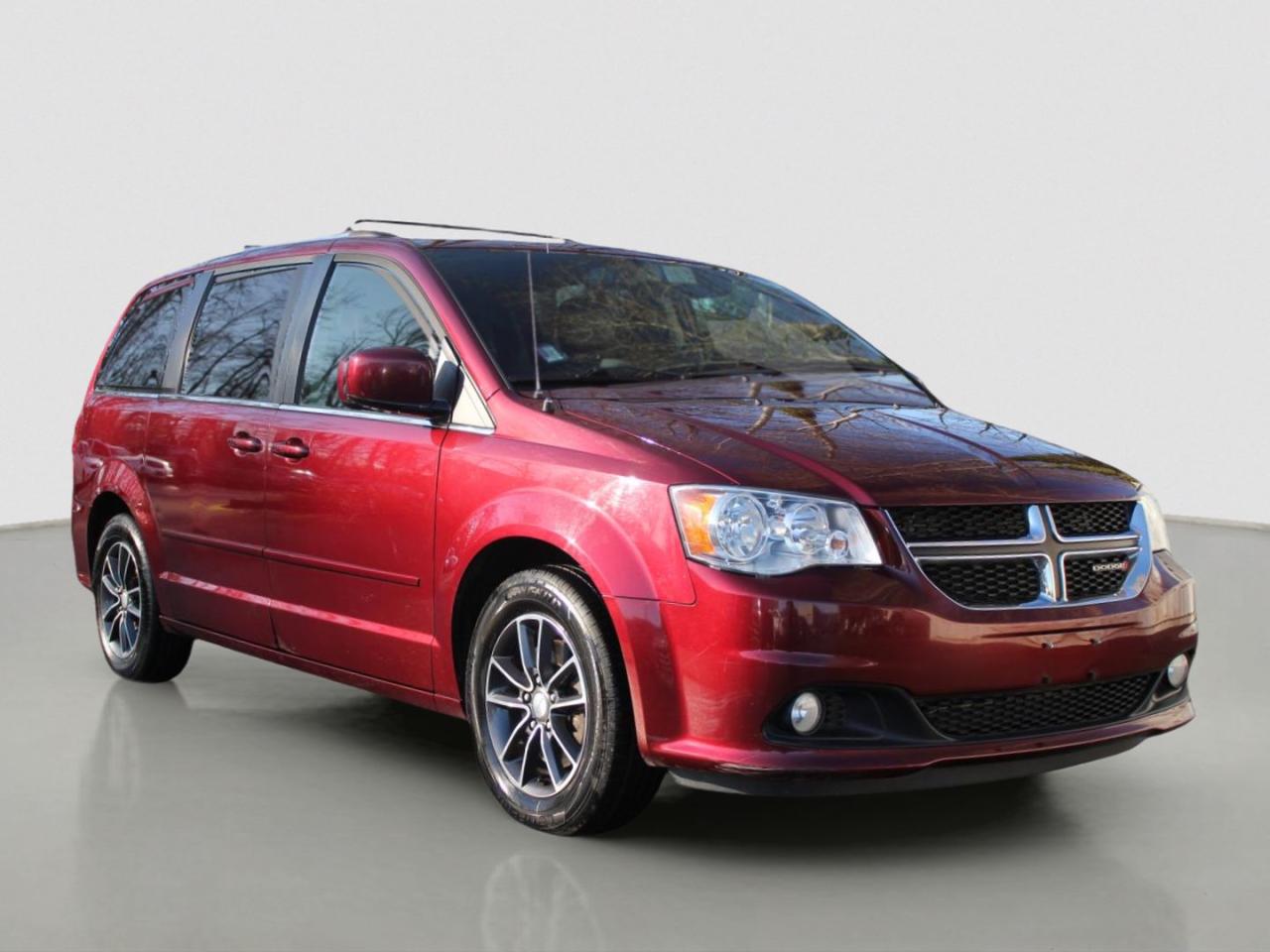 Used 2017 Dodge Grand Caravan SXT Premium Plus fourgonnette de tourisme 4 portes for sale in Courtenay, BC