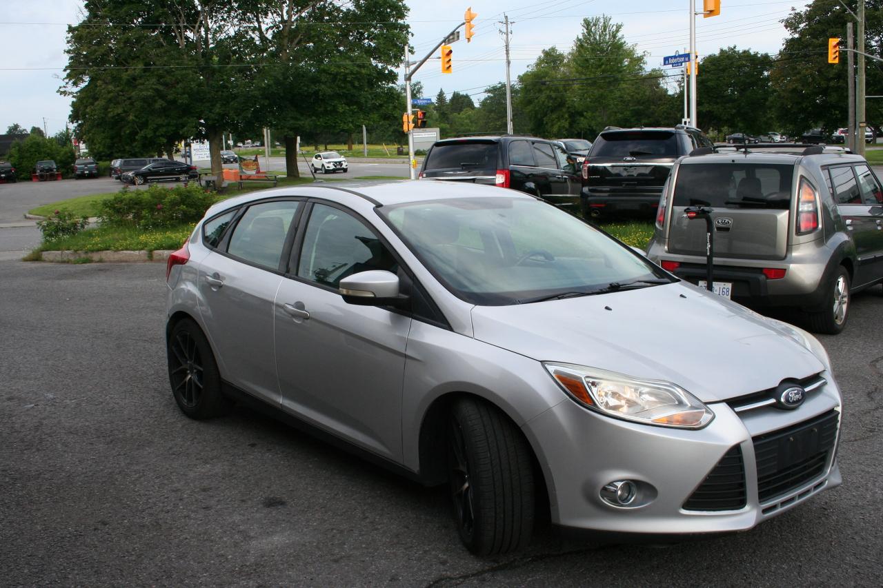 2014 Ford Focus  Photo2