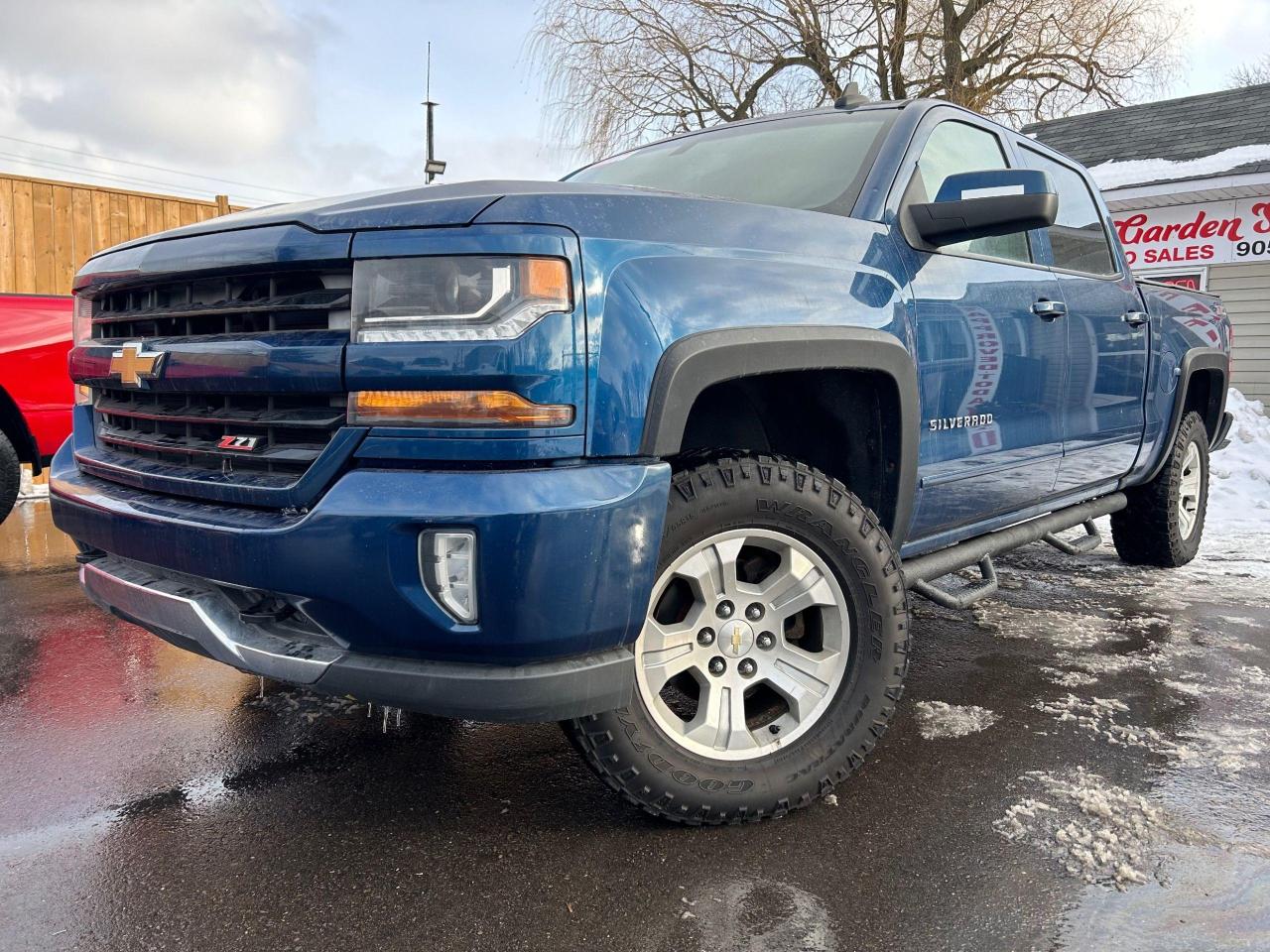 Used 2017 Chevrolet Silverado 1500 LT for sale in Oshawa, ON