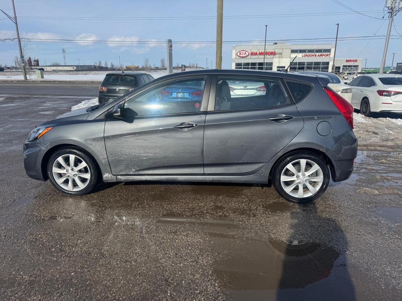 2013 Hyundai Accent GLS, AUTO, ALLOYS, ONLY 51KMS, CERTIFIED - Photo #2