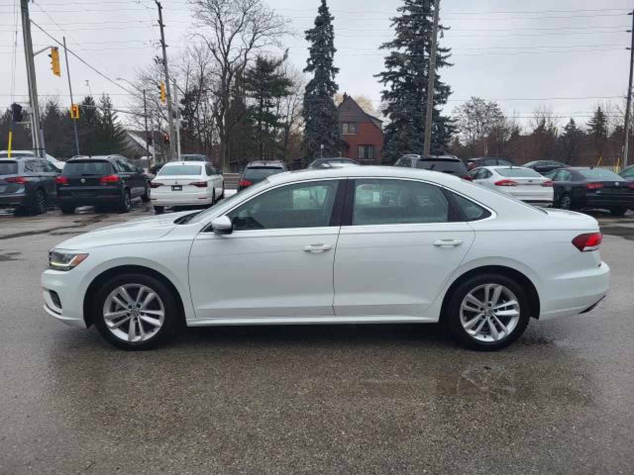 2021 Volkswagen Passat HIGHLINE Photo39