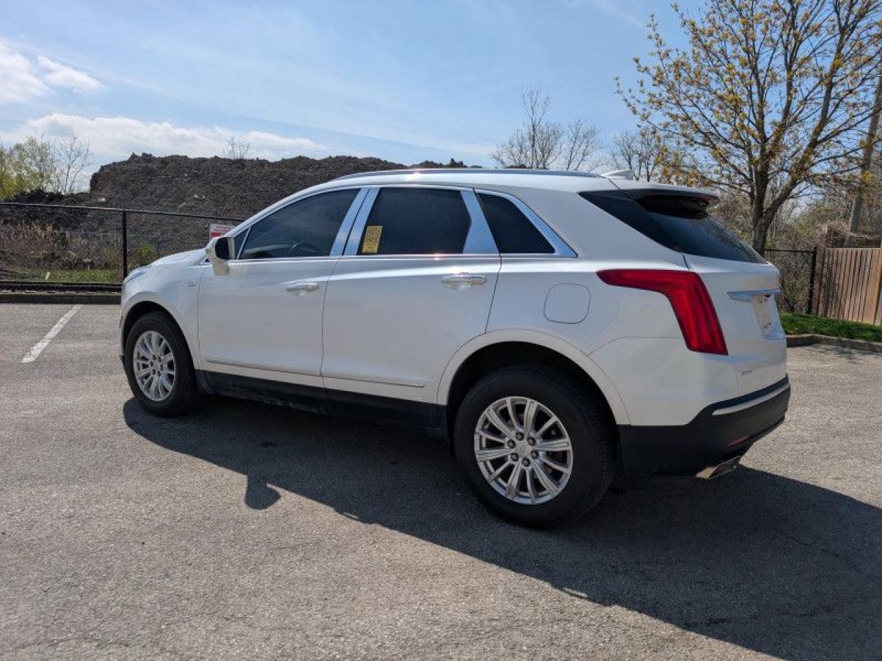 2019 Cadillac XT5 V6 AWD  **LOW KMS - AWD** Photo2