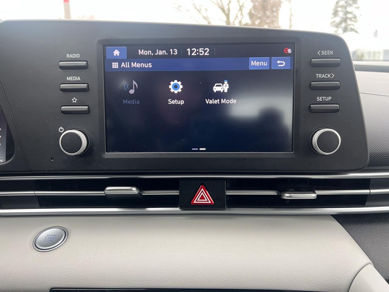 2021 Hyundai Elantra Ultimate - Photo #31