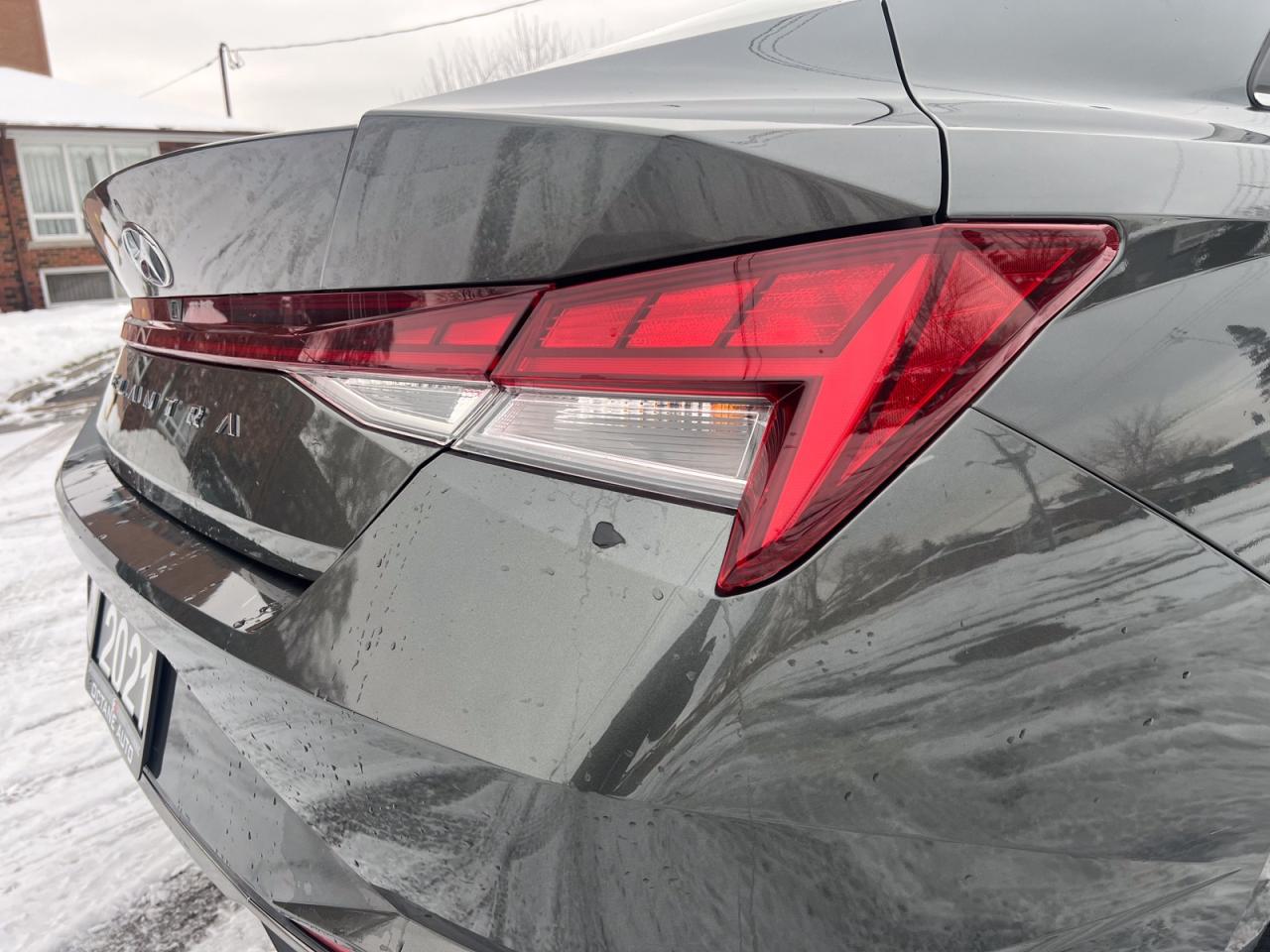 2021 Hyundai Elantra Ultimate Photo