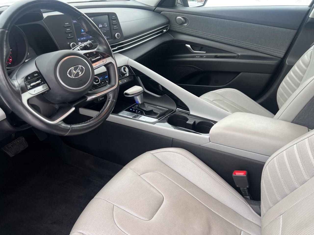 2021 Hyundai Elantra Ultimate Photo