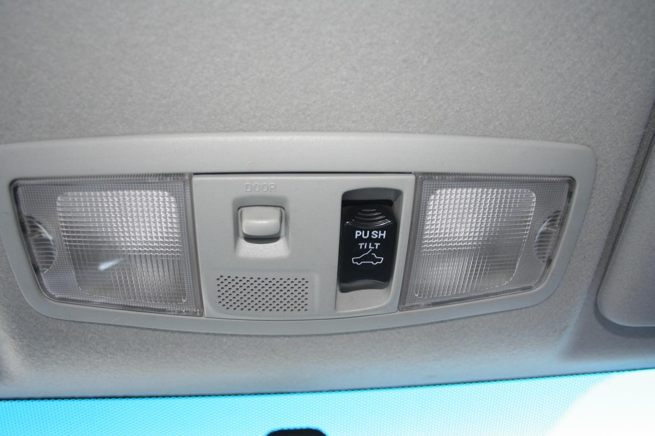 2011 Mitsubishi Lancer  - Photo #16