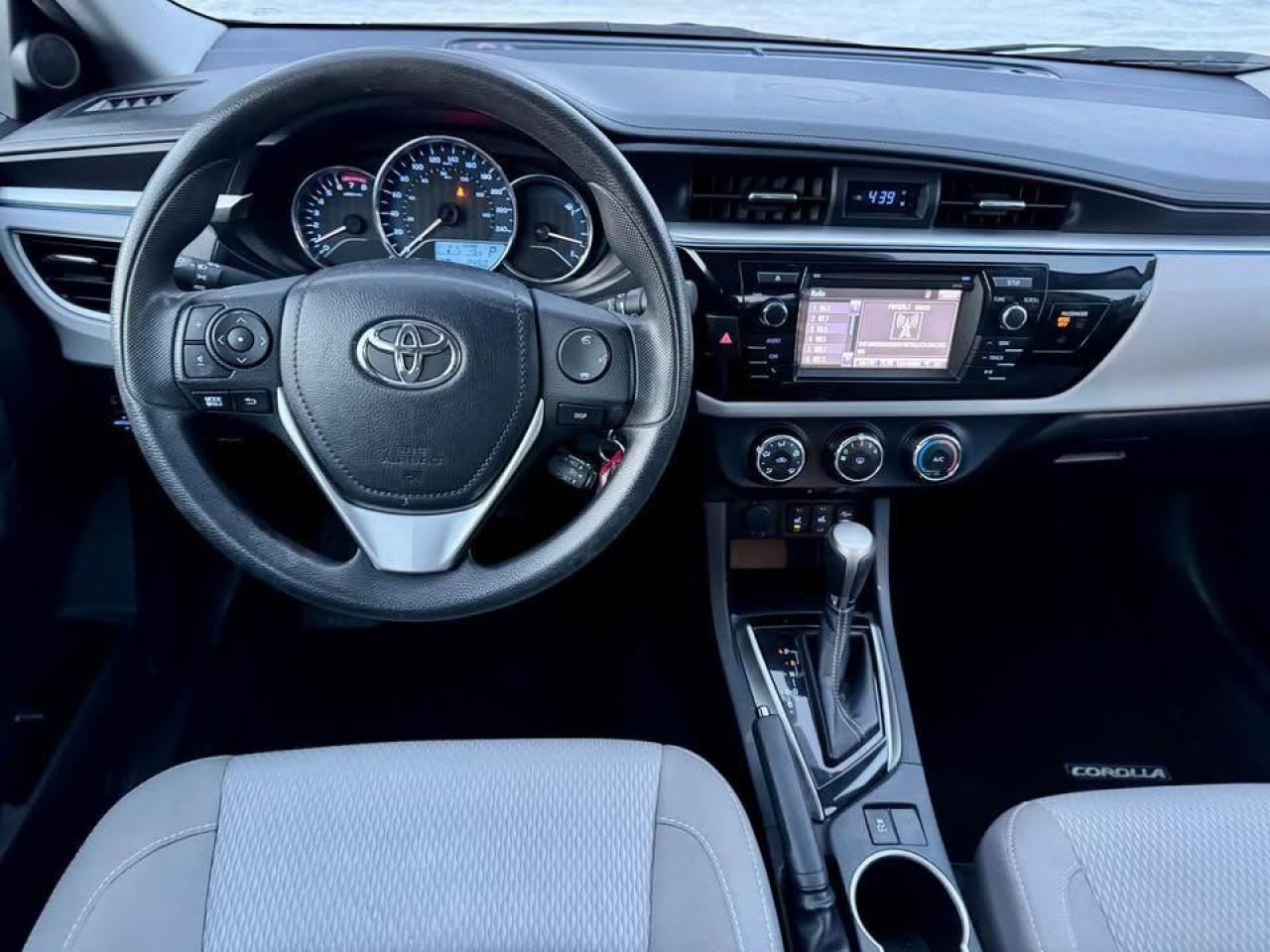 2015 Toyota Corolla LE-Certified Photo3