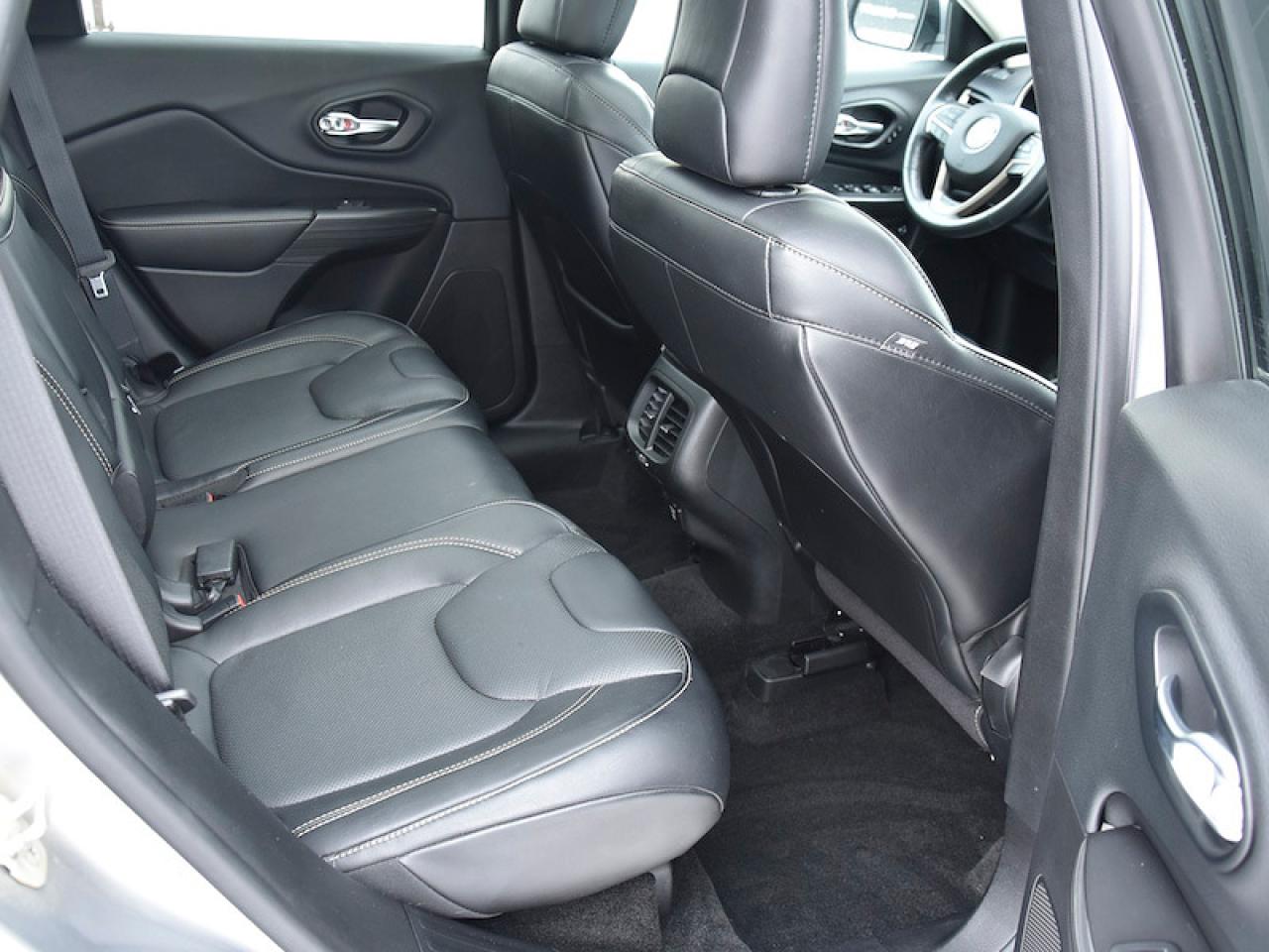 2015 Jeep Cherokee Limited - Photo #6