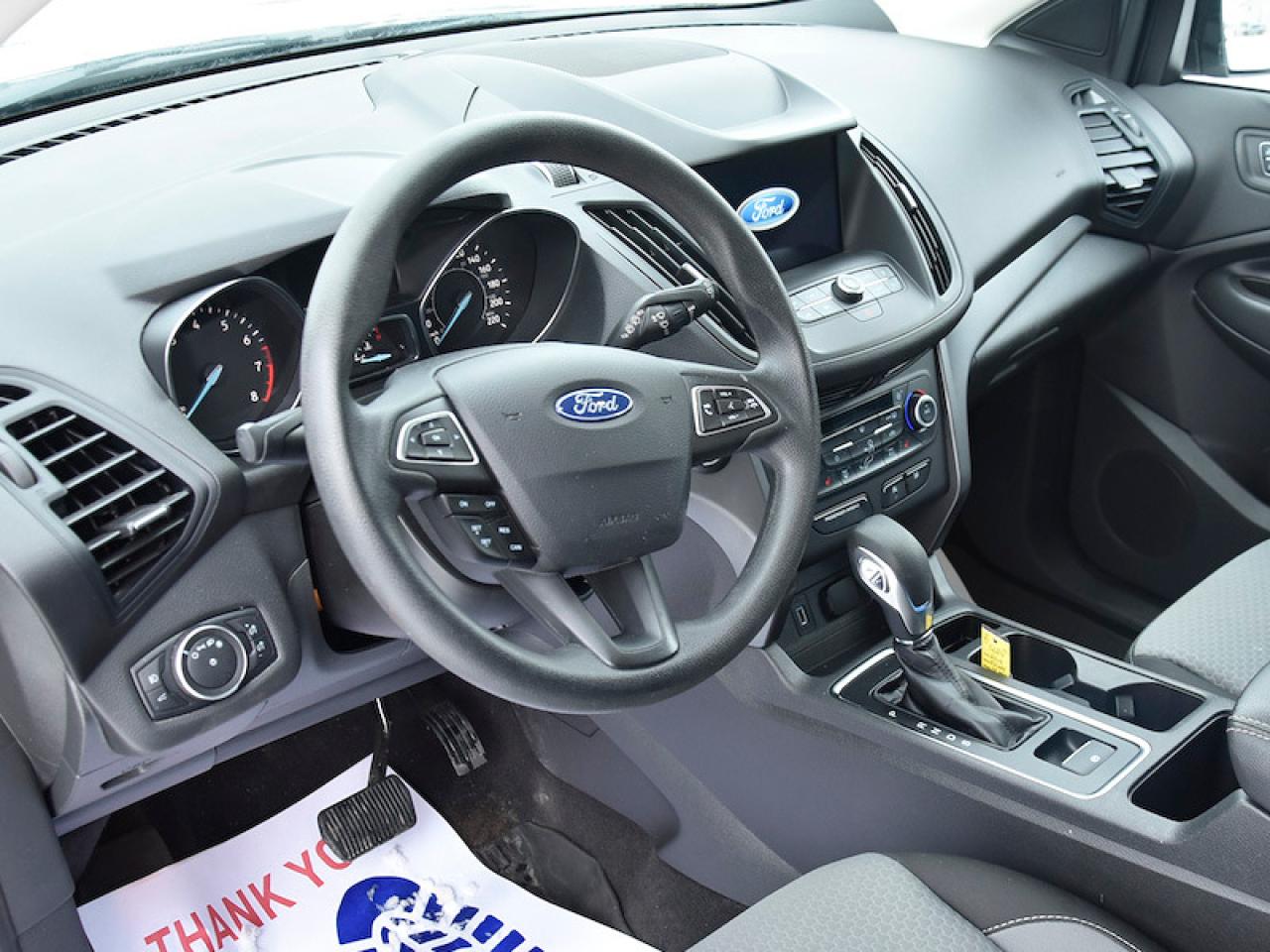 2019 Ford Escape SE - Photo #5
