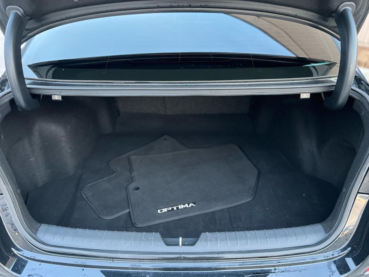 2019 Kia Optima SX TURBO - Photo #11