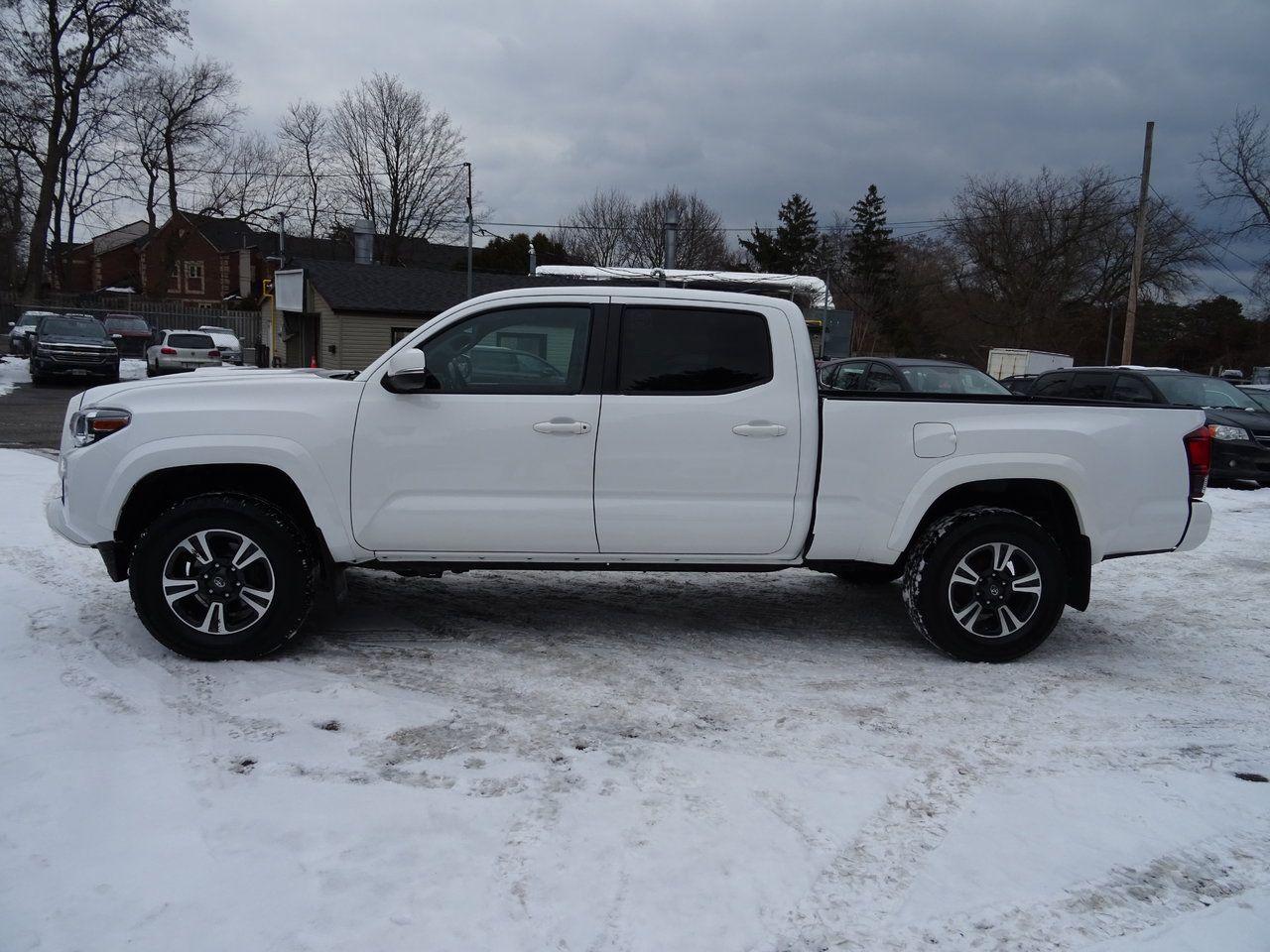 2018 Toyota Tacoma SR5