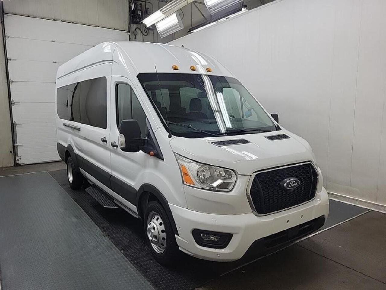 Used 2021 Ford Transit Passenger Wagon T-350 HD 148  EL High Roof XLT DRW- 15Passengers for sale in Burlington, ON