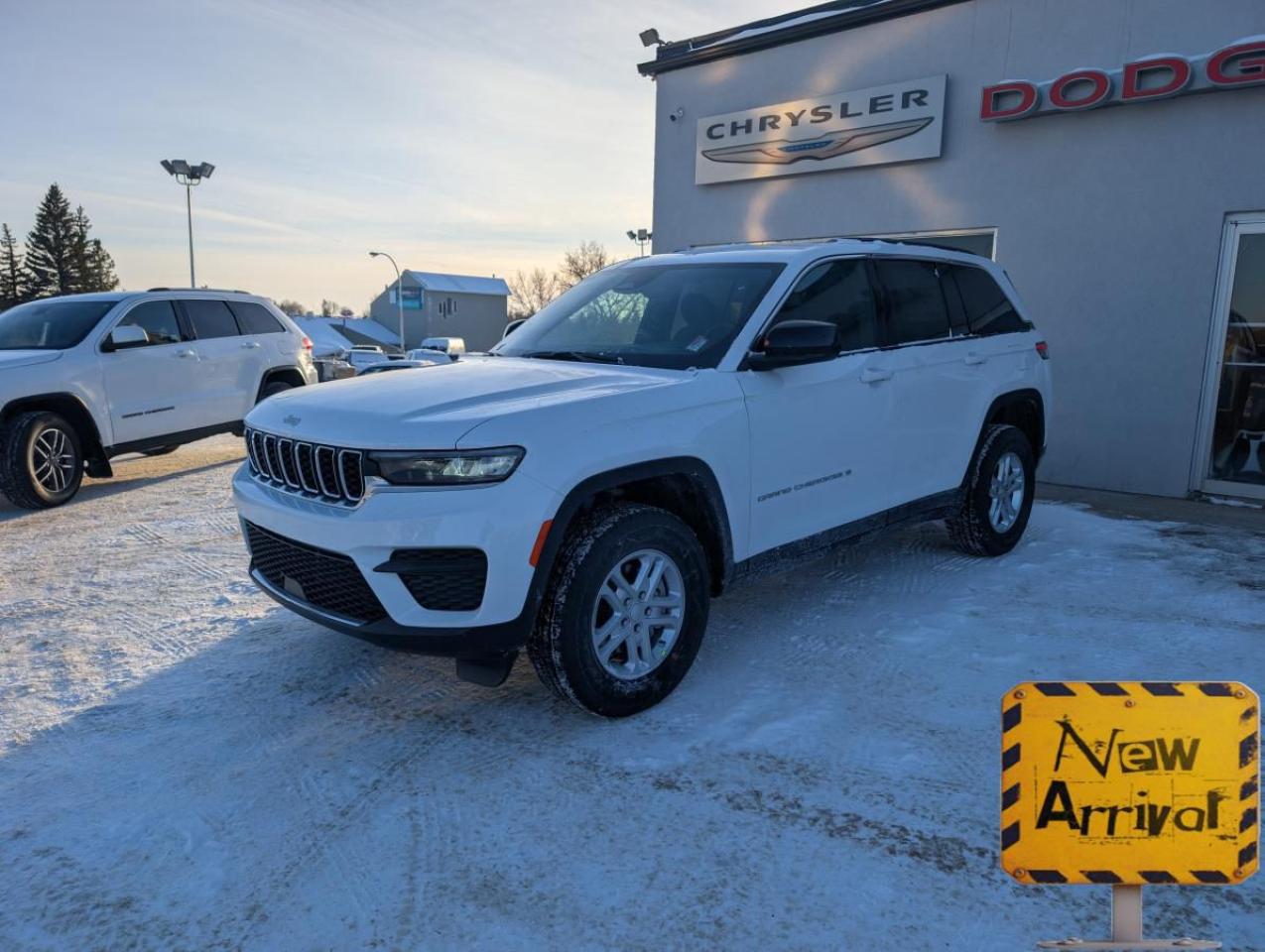 New 2025 Jeep Grand Cherokee LAREDO 4x4 for sale in Medicine Hat, AB