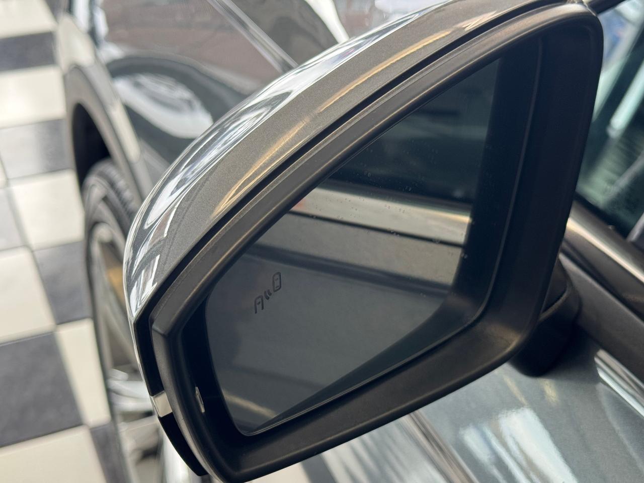 2018 Volkswagen Tiguan Comfortline AWD+ApplePlay+Blind Spot+HeatedLeather Photo58