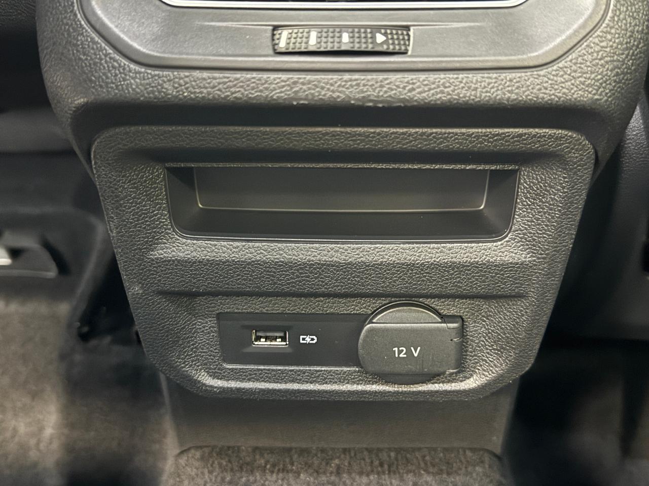 2018 Volkswagen Tiguan Comfortline AWD+ApplePlay+Blind Spot+HeatedLeather Photo54