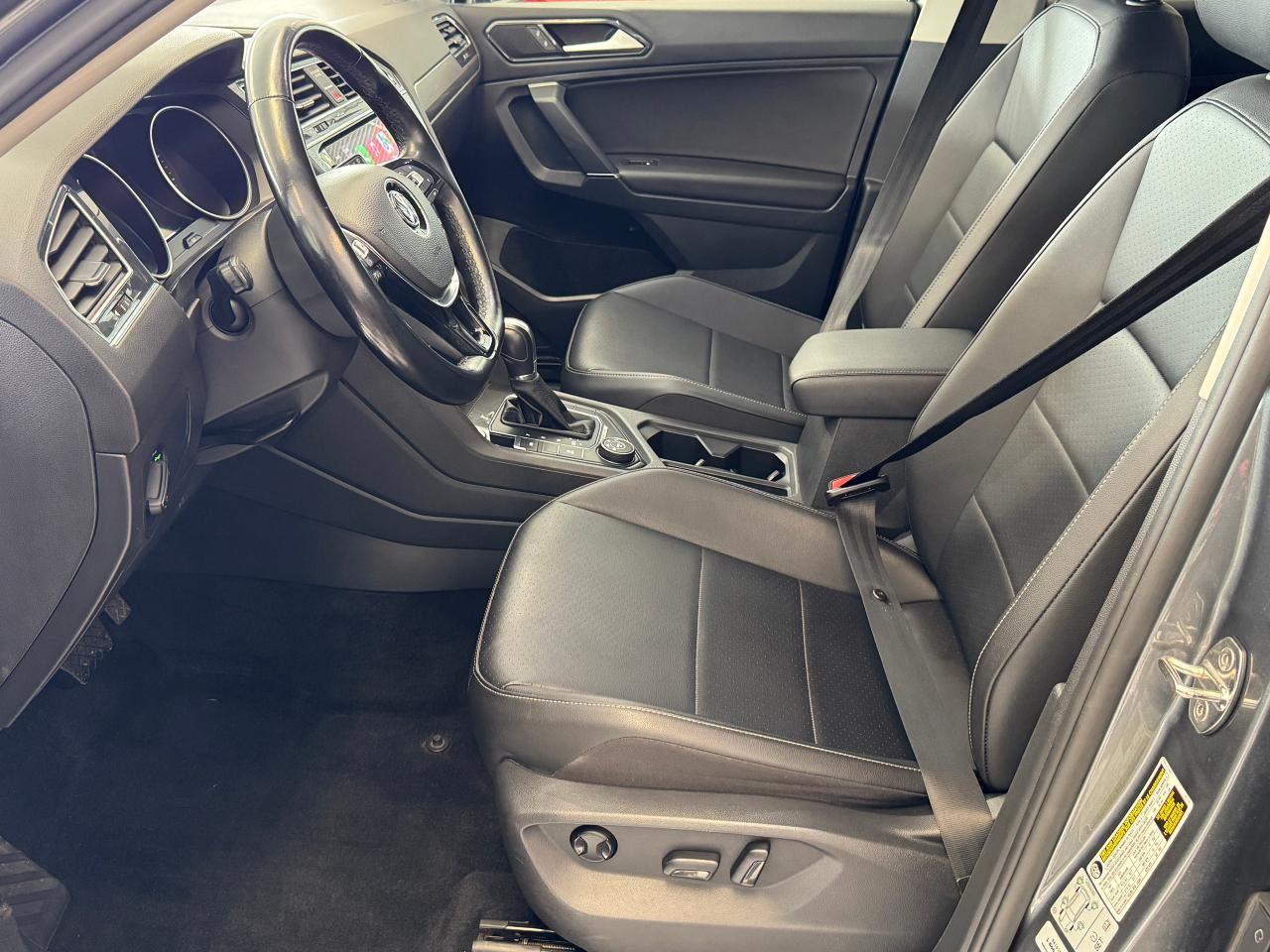 2018 Volkswagen Tiguan Comfortline AWD+ApplePlay+Blind Spot+HeatedLeather Photo74