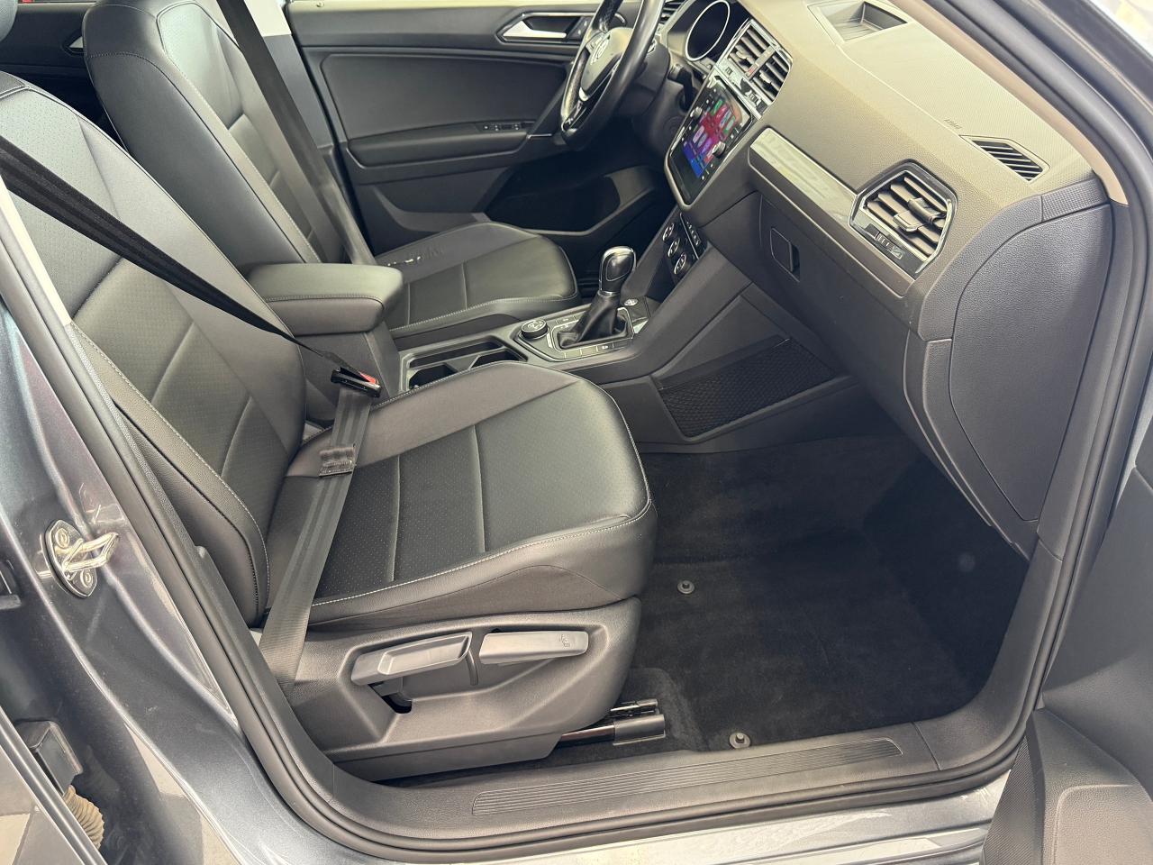 2018 Volkswagen Tiguan Comfortline AWD+ApplePlay+Blind Spot+HeatedLeather Photo77