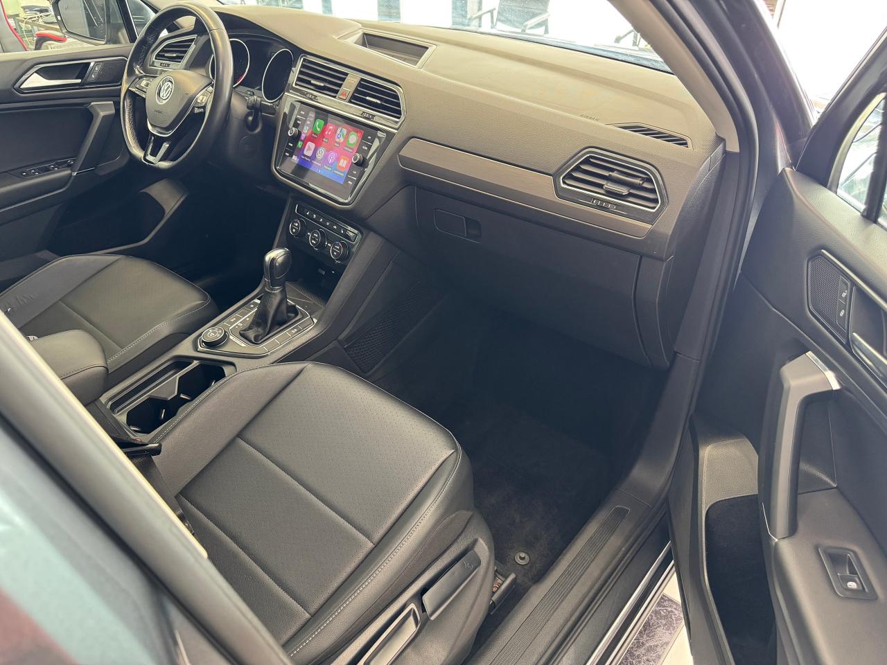 2018 Volkswagen Tiguan Comfortline AWD+ApplePlay+Blind Spot+HeatedLeather Photo21