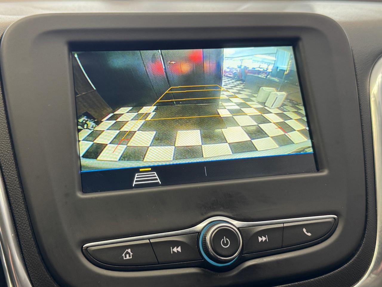 2019 Chevrolet Equinox LS+Heated Seats+Remote Start+CLEAN CARFAX - Photo #13