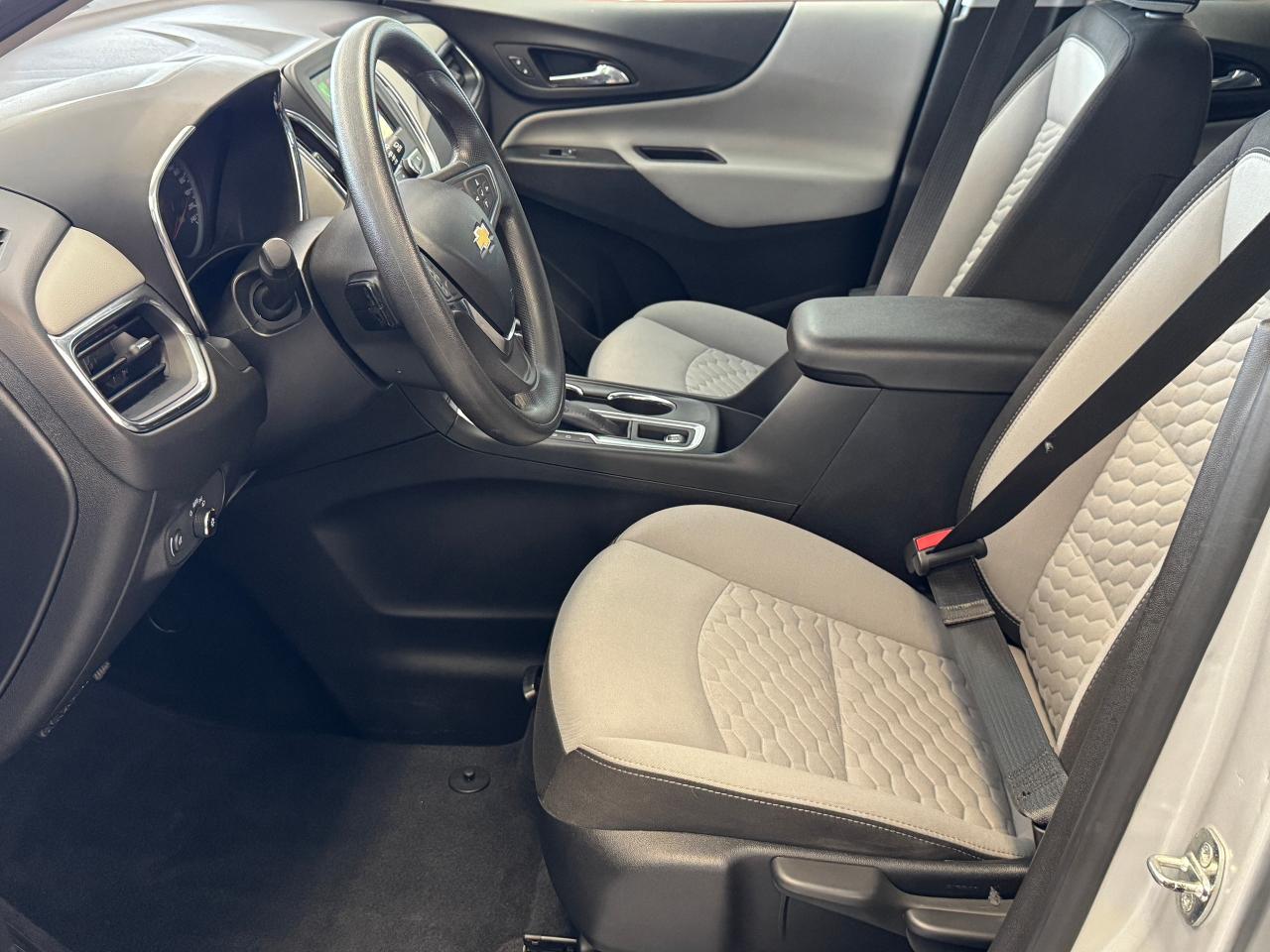 2019 Chevrolet Equinox LS+Heated Seats+Remote Start+CLEAN CARFAX - Photo #19