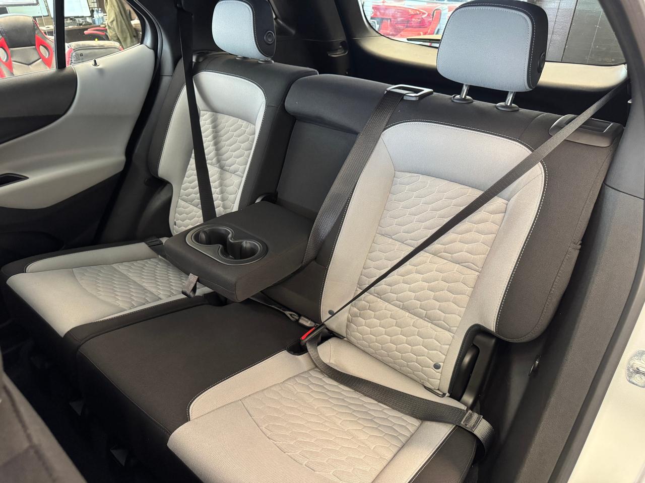 2019 Chevrolet Equinox LS+Heated Seats+Remote Start+CLEAN CARFAX - Photo #25