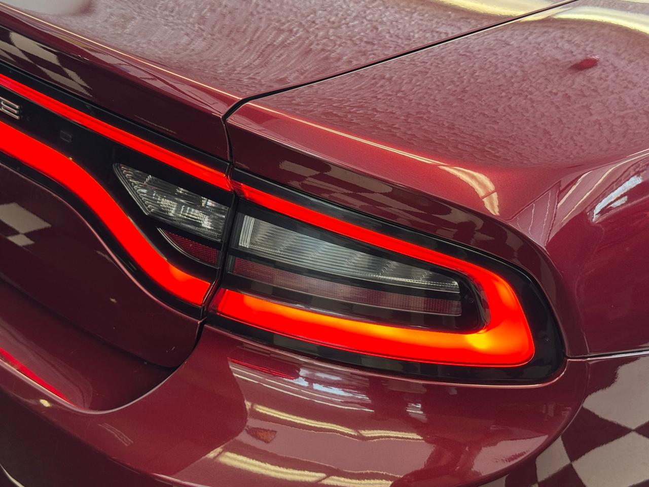 2019 Dodge Charger SXT+ApplePlay+Camera+CLEAN CARFAX Photo
