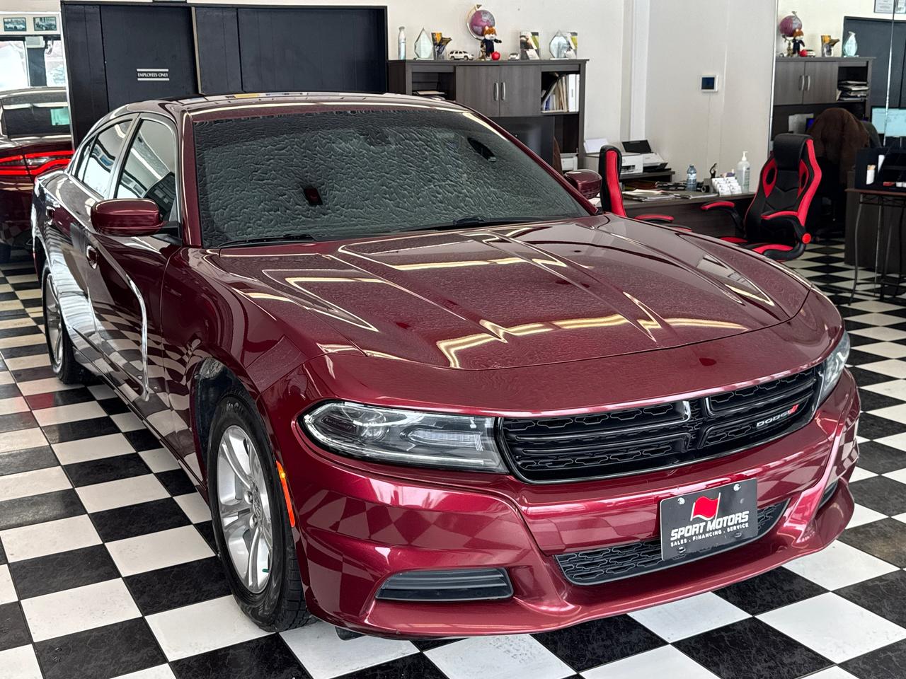 2019 Dodge Charger SXT+ApplePlay+Camera+CLEAN CARFAX Photo