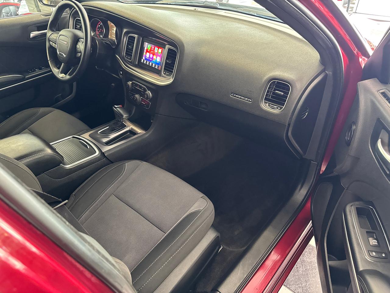 2019 Dodge Charger SXT+ApplePlay+Camera+CLEAN CARFAX Photo