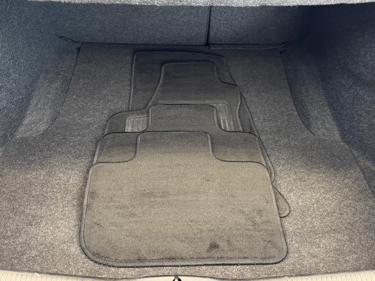 2019 Dodge Charger SXT+ApplePlay+Camera+CLEAN CARFAX Photo