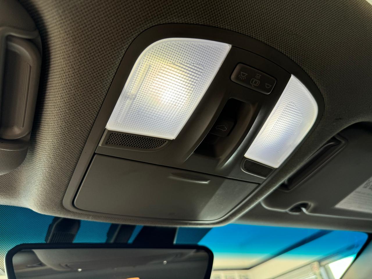 2020 Hyundai Elantra Ultimate+Adpative Cruise+GPS+Roof+GPS+New Tires Photo