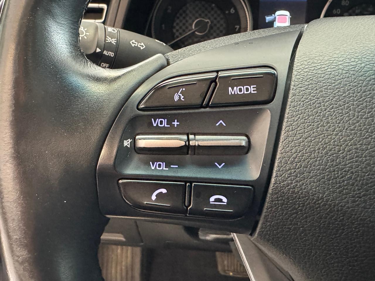 2020 Hyundai Elantra Ultimate+Adpative Cruise+GPS+Roof+GPS+New Tires Photo