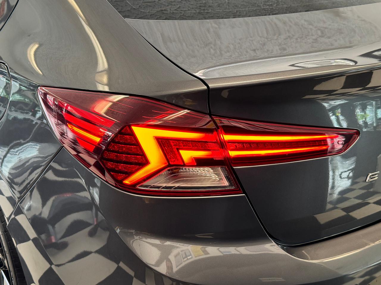 2020 Hyundai Elantra Ultimate+Adpative Cruise+GPS+Roof+GPS+New Tires Photo