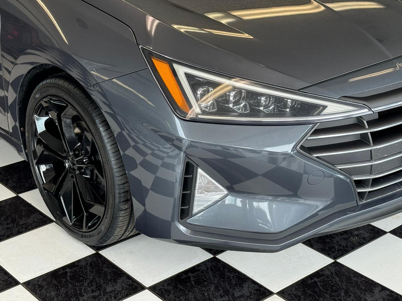 2020 Hyundai Elantra Ultimate+Adpative Cruise+GPS+Roof+GPS+New Tires Photo