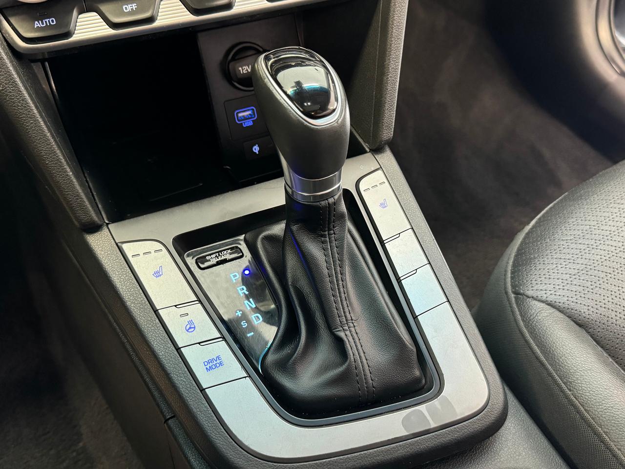 2020 Hyundai Elantra Ultimate+Adpative Cruise+GPS+Roof+GPS+New Tires Photo