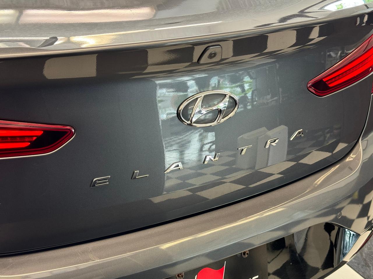 2020 Hyundai Elantra Ultimate+Adpative Cruise+GPS+Roof+GPS+New Tires Photo