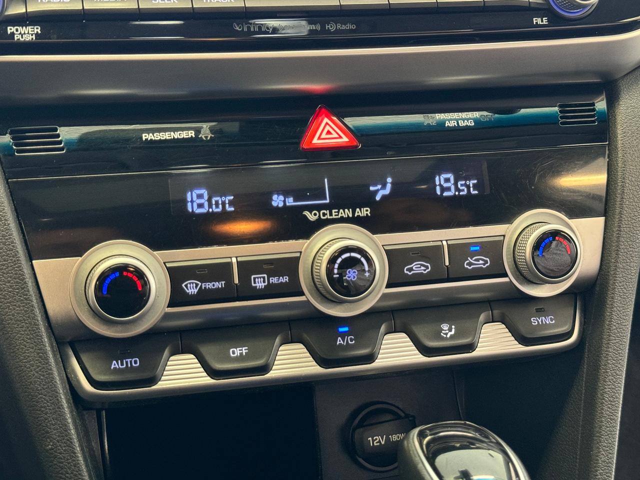 2020 Hyundai Elantra Ultimate+Adpative Cruise+GPS+Roof+GPS+New Tires Photo