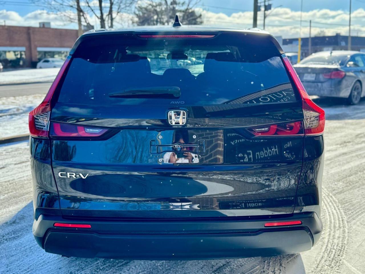 2023 Honda CR-V  Photo3