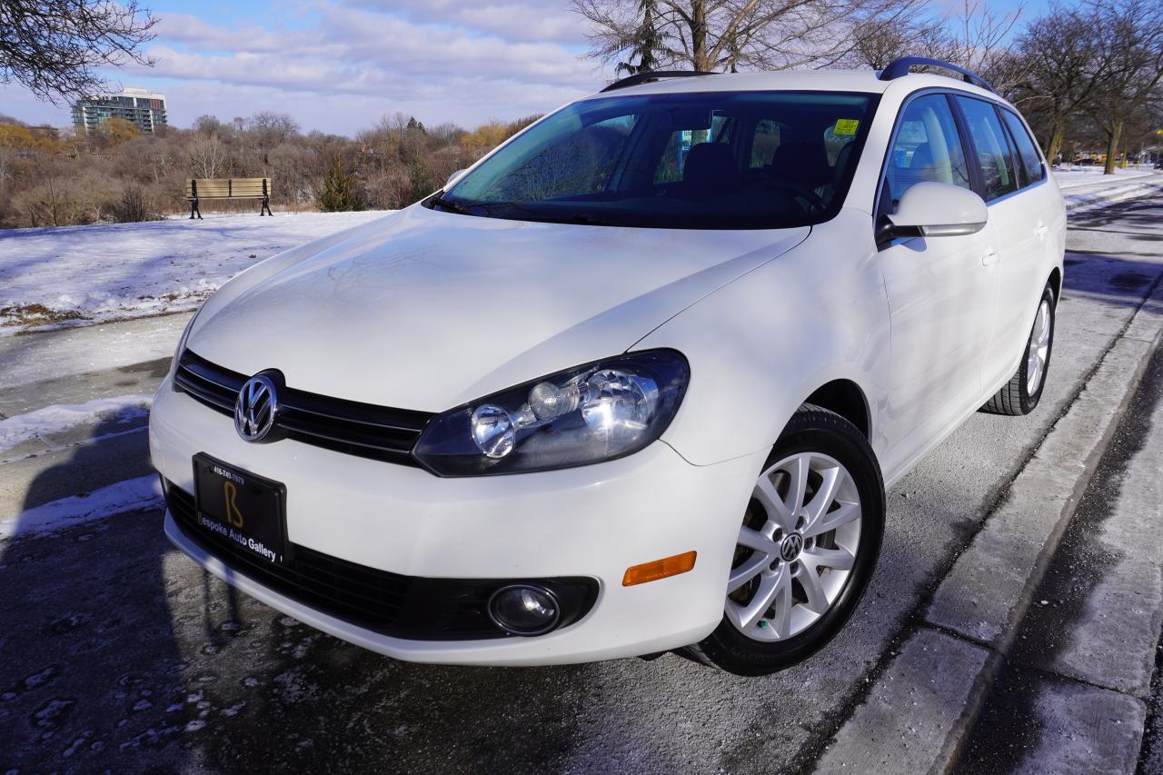 Used 2013 Volkswagen Golf Wagon TDI / NO ACCIDENTS / 6 SPEED MANUAL / LOCAL CAR for sale in Etobicoke, ON