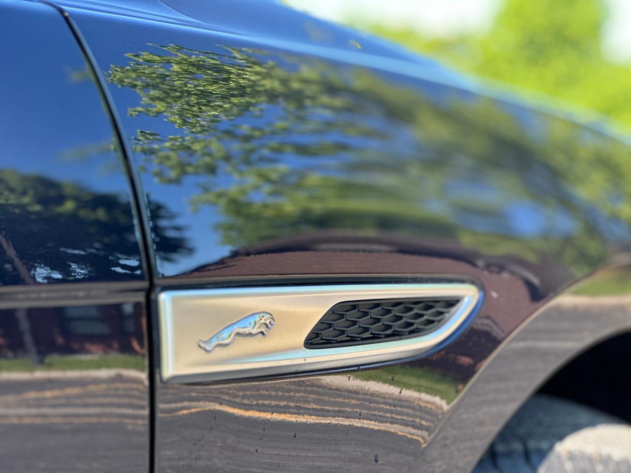 2021 Jaguar F-PACE P250 S - Photo #4