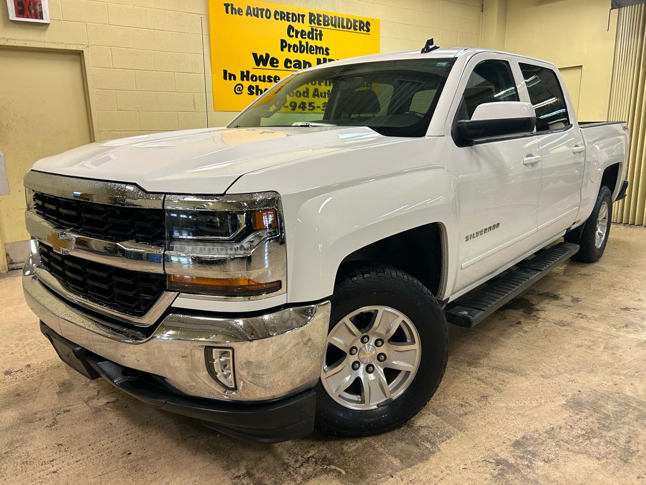 Used 2016 Chevrolet Silverado 1500 LT for sale in Windsor, ON