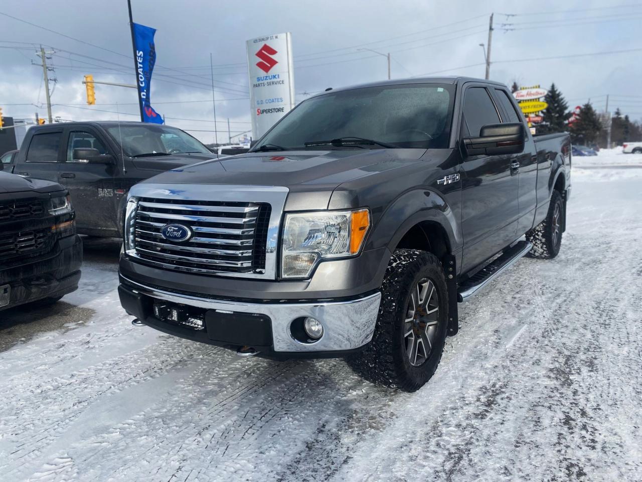 Used 2010 Ford F-150 XLT Super Cab 4x4 for sale in Barrie, ON